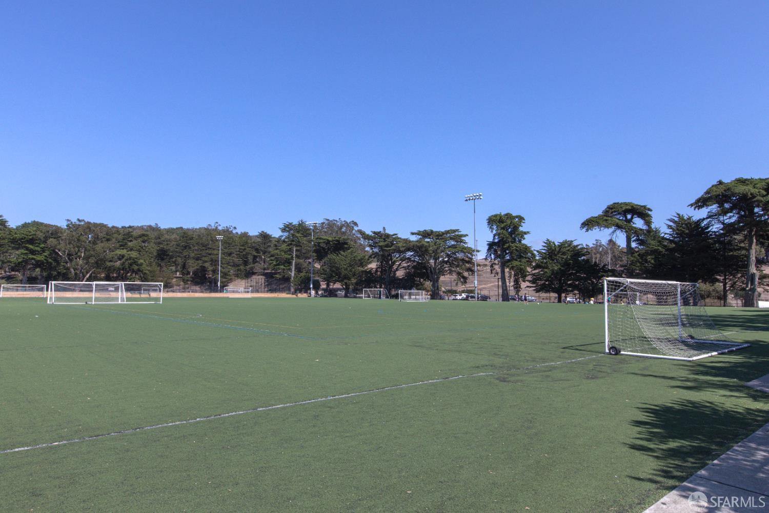 Detail Gallery Image 82 of 96 For 85 Concord St, San Francisco,  CA 94112 - 2 Beds | 1/1 Baths