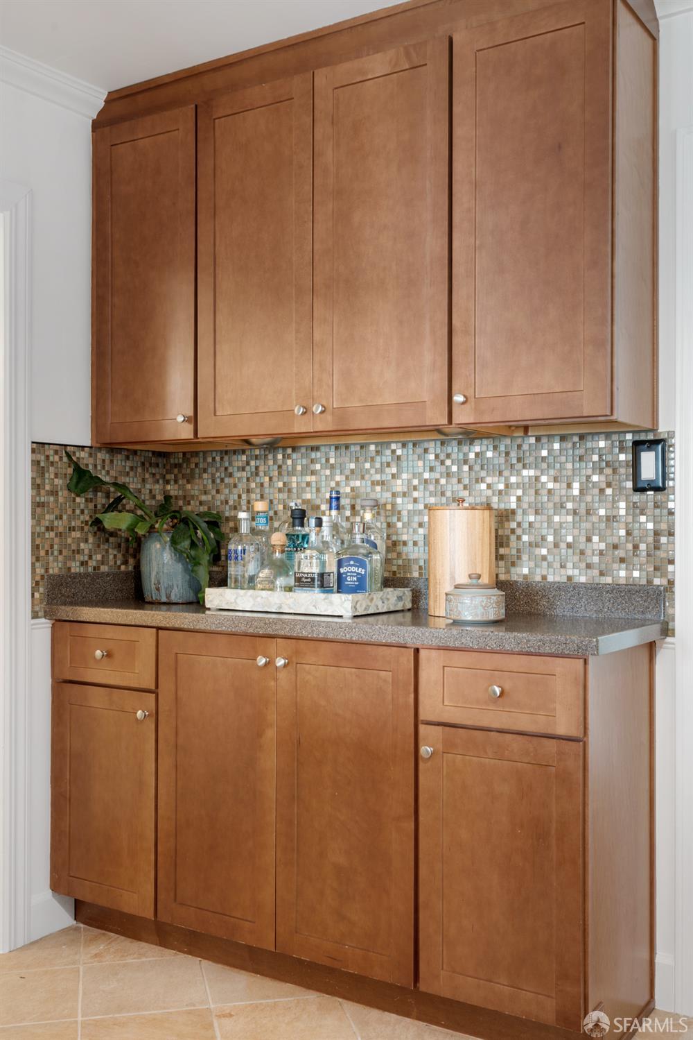 Detail Gallery Image 21 of 35 For 487 Sanchez St, San Francisco,  CA 94114 - 2 Beds | 1 Baths