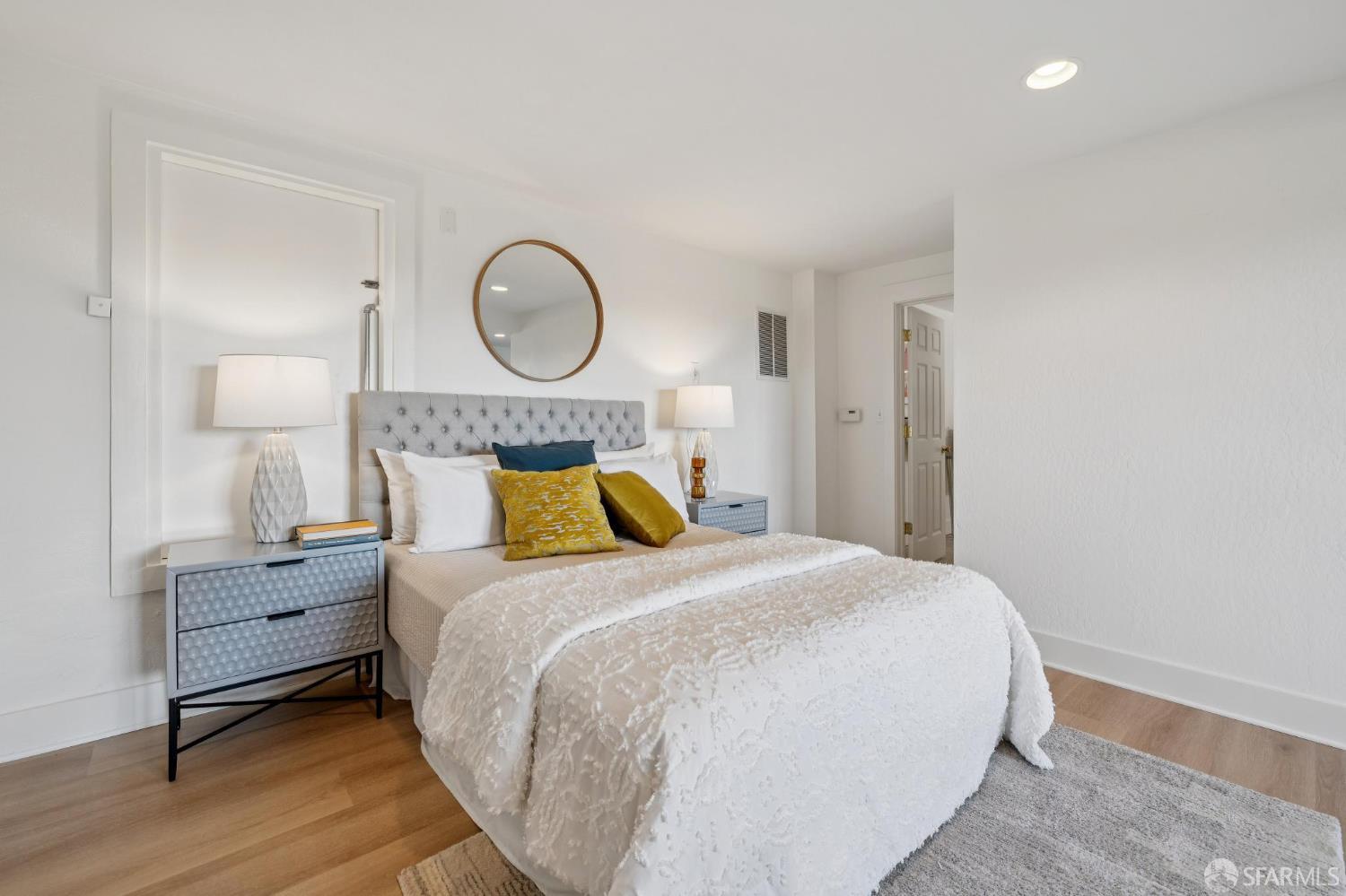 Detail Gallery Image 34 of 51 For 6189 Margarido Dr, Oakland,  CA 94618 - 3 Beds | 2/1 Baths