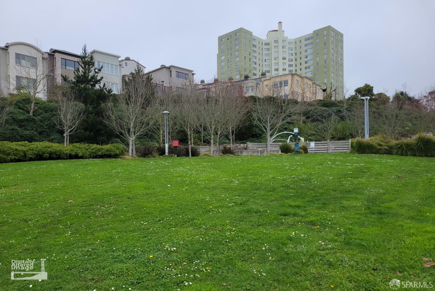 Detail Gallery Image 28 of 48 For 138 Summit Way #138,  San Francisco,  CA 94132 - 3 Beds | 2/1 Baths