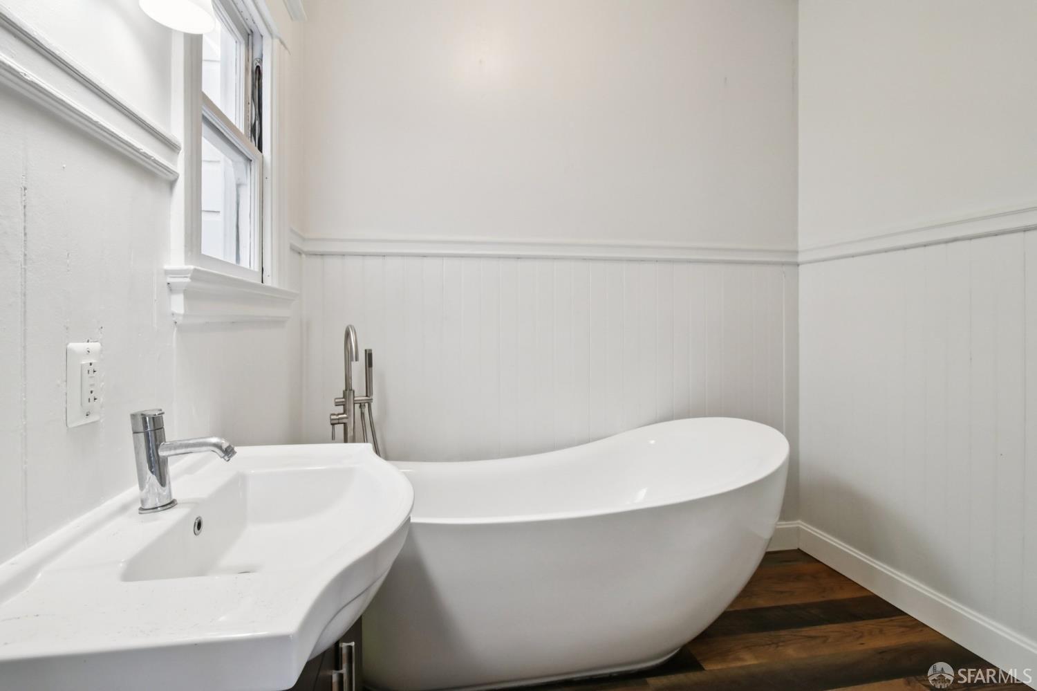 Detail Gallery Image 43 of 63 For 4 Norwich St, San Francisco,  CA 94110 - 3 Beds | 2 Baths