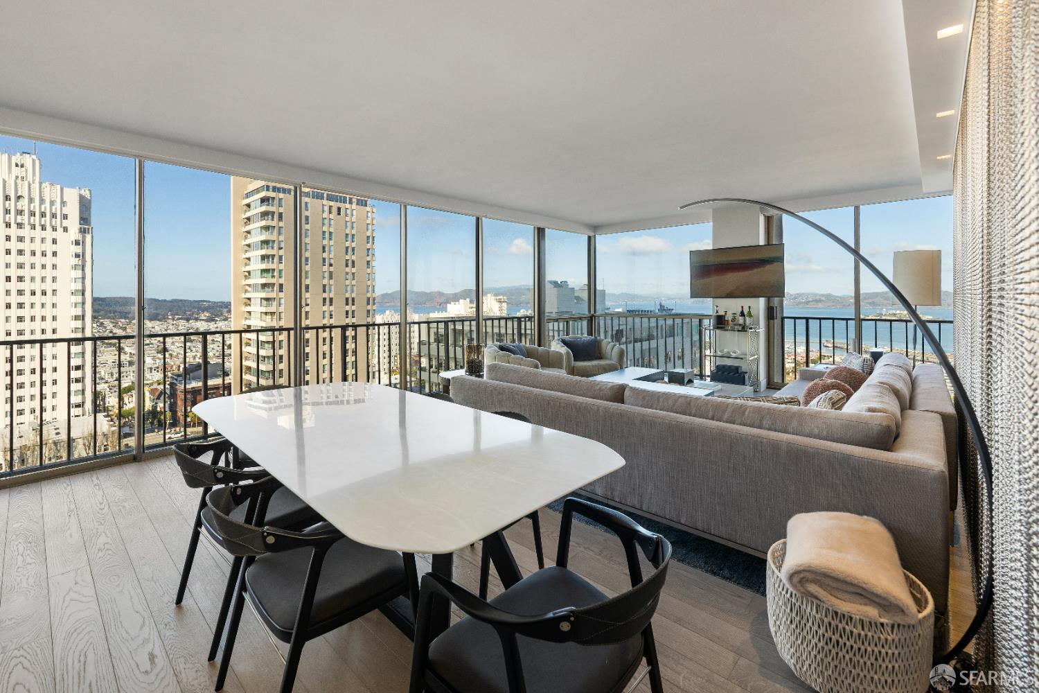 Detail Gallery Image 7 of 34 For 999 Green St #1801,  San Francisco,  CA 94133 - 2 Beds | 2 Baths