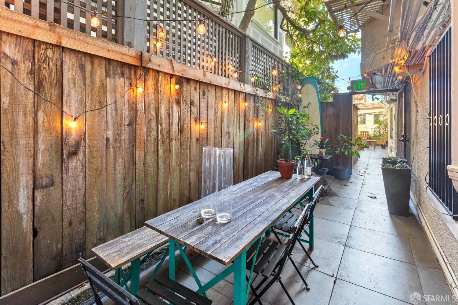 Detail Gallery Image 27 of 30 For 3070 Jackson St, San Francisco,  CA 94115 - – Beds | – Baths