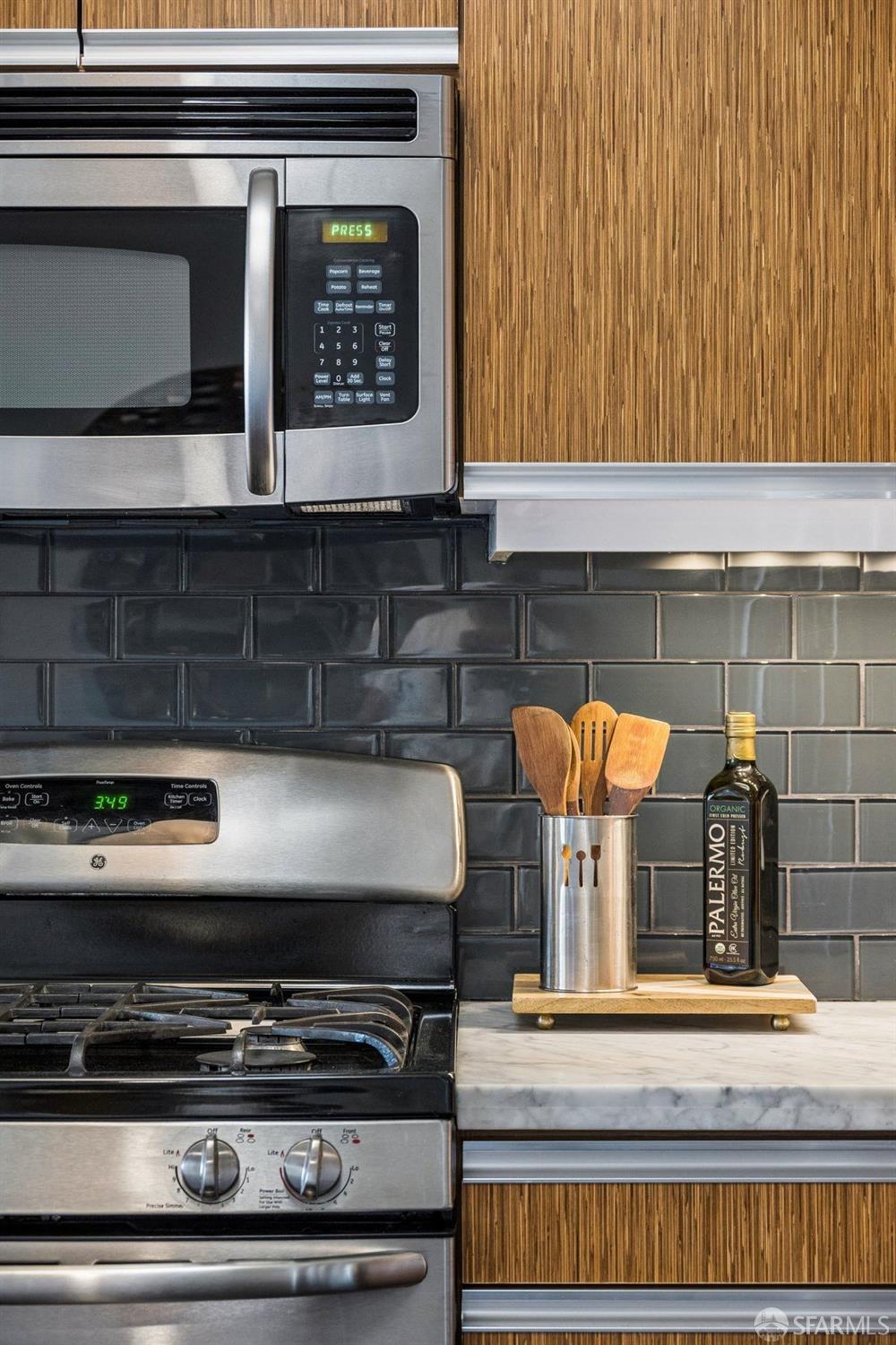 Detail Gallery Image 20 of 36 For 5900 3rd St #2406,  San Francisco,  CA 94124 - 3 Beds | 2 Baths