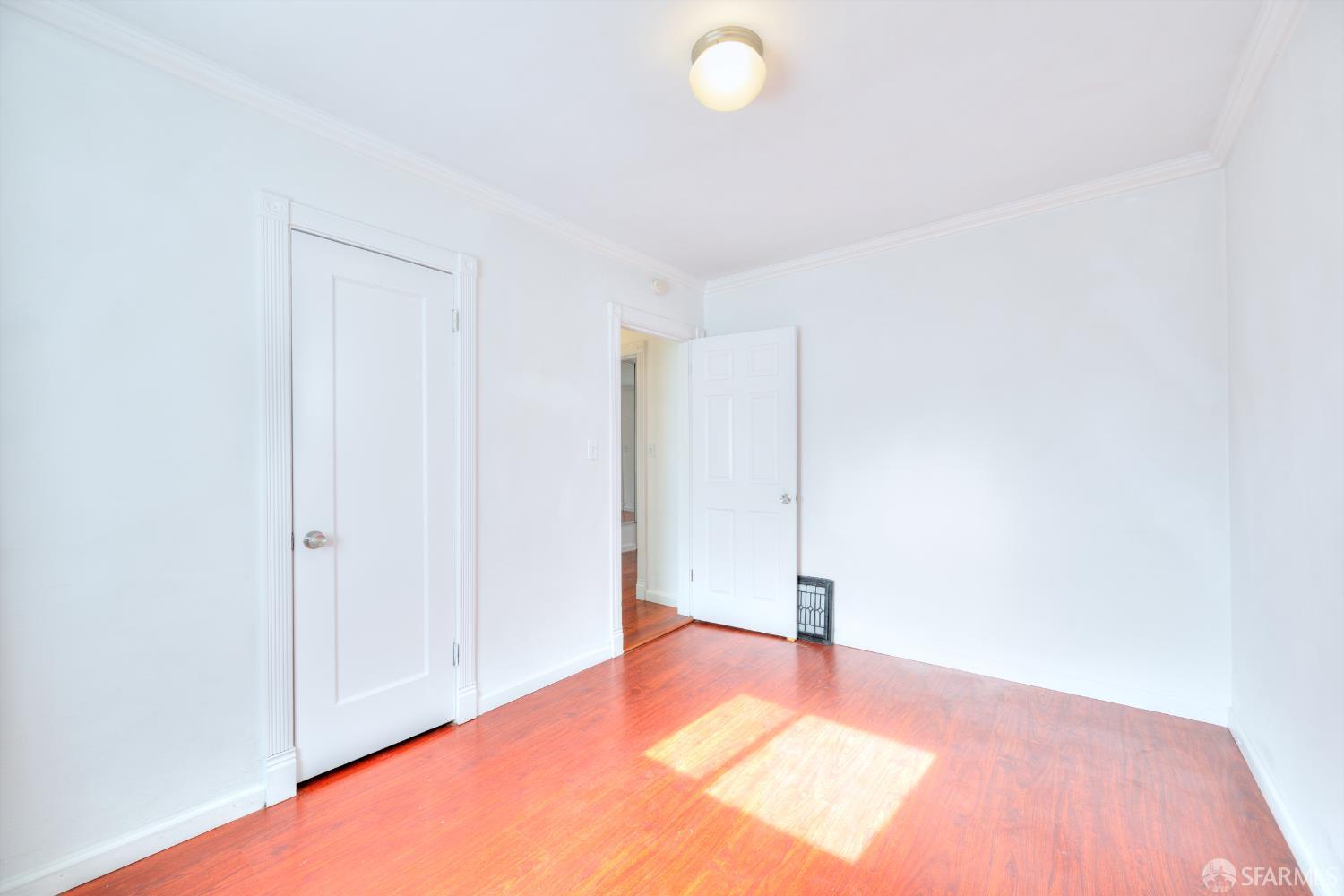 Detail Gallery Image 27 of 40 For 6029 Macarthur Blvd, Oakland,  CA 94605 - 7 Beds | 3 Baths