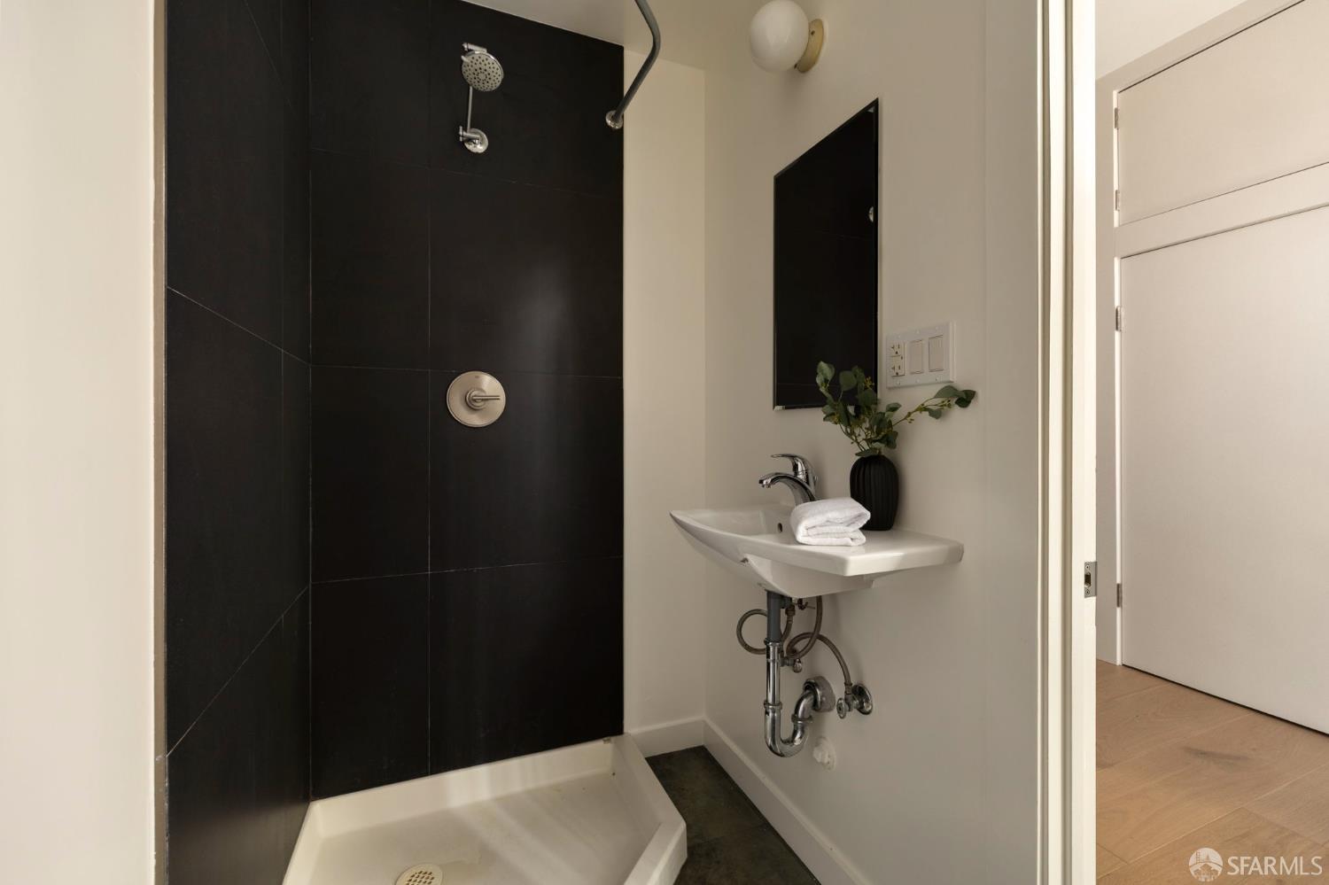 Detail Gallery Image 26 of 34 For 3345 22nd St, San Francisco,  CA 94110 - 3 Beds | 2 Baths