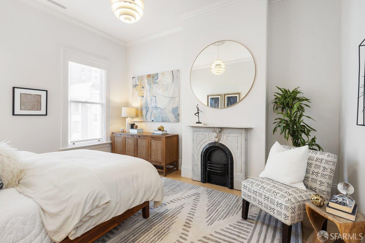 Detail Gallery Image 41 of 61 For 1913 Sacramento St, San Francisco,  CA 94109 - 3 Beds | 2/1 Baths