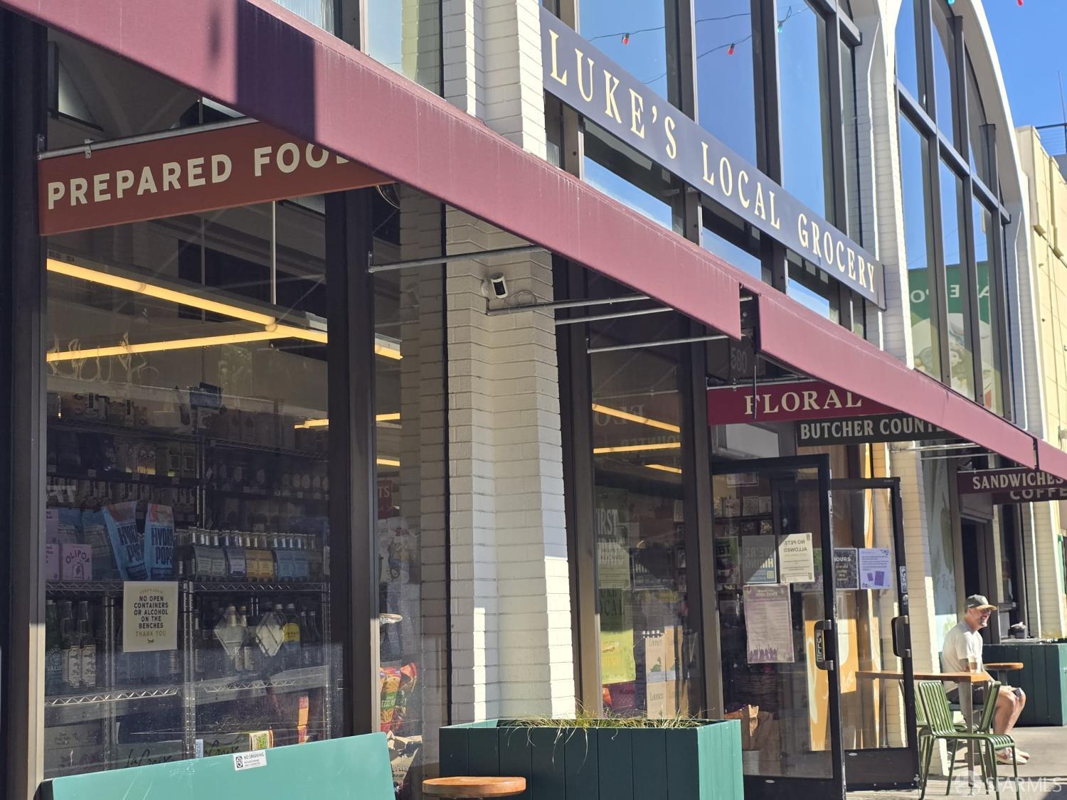 Detail Gallery Image 23 of 49 For 165 Valparaiso St, San Francisco,  CA 94133 - 4 Beds | 3 Baths