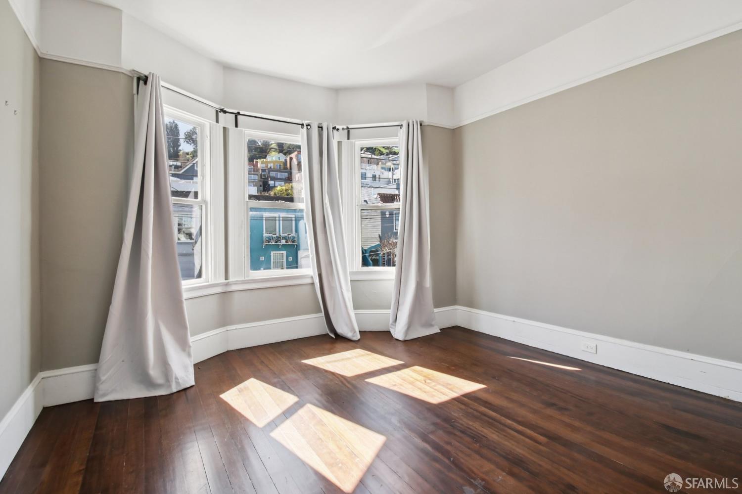 Detail Gallery Image 39 of 63 For 4 Norwich St, San Francisco,  CA 94110 - 3 Beds | 2 Baths