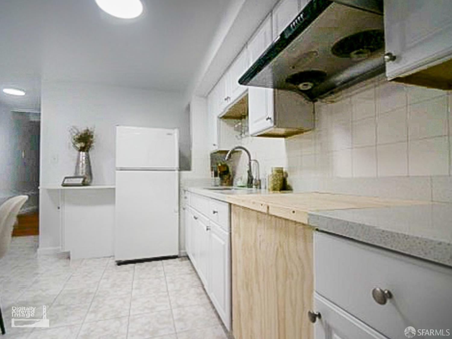 Detail Gallery Image 25 of 40 For 1352 34th Ave, San Francisco,  CA 94122 - 4 Beds | 3/1 Baths