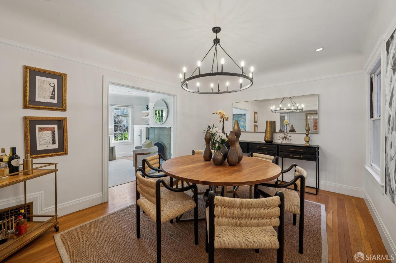 Detail Gallery Image 8 of 20 For 21 Mallorca Way, San Francisco,  CA 94123 - 2 Beds | 1 Baths