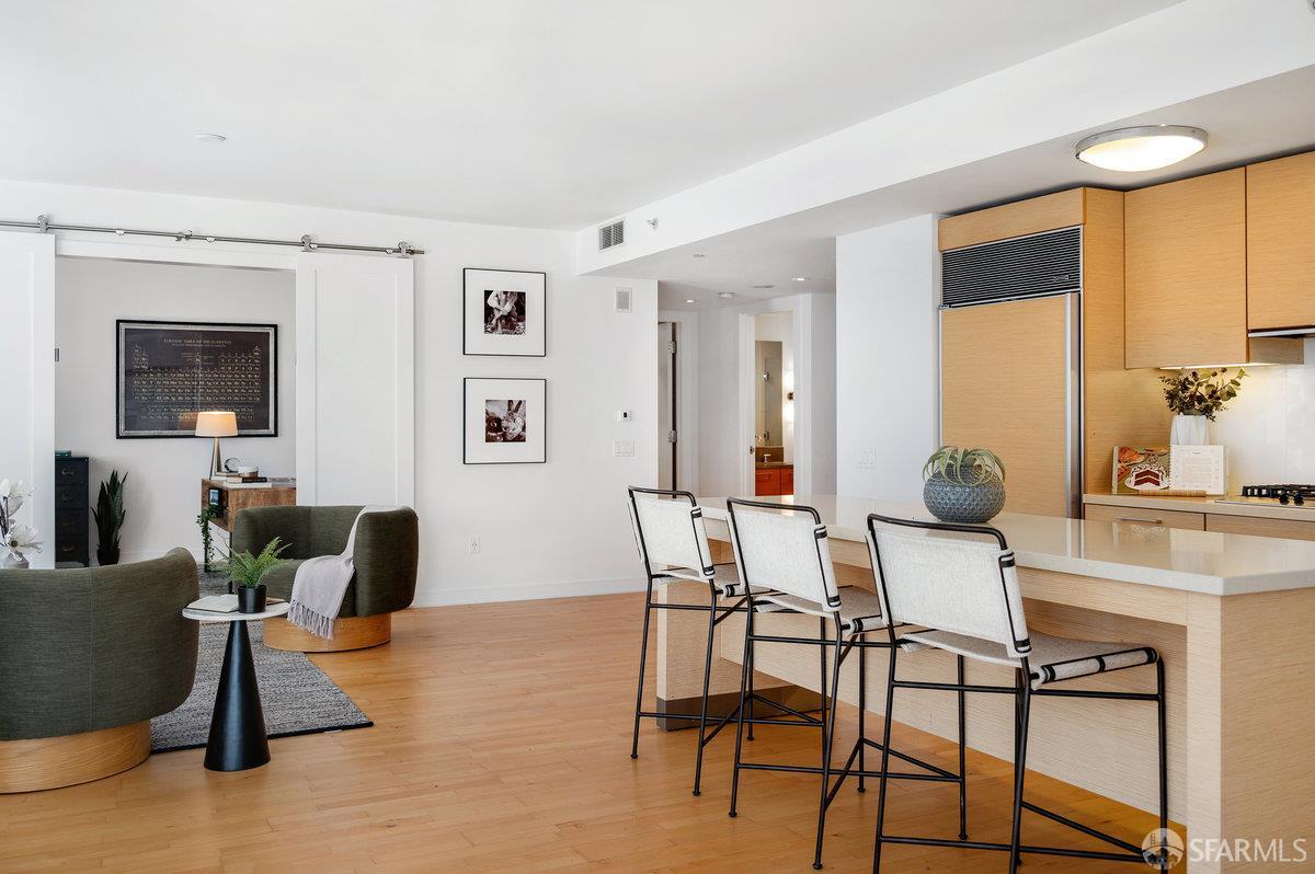 Detail Gallery Image 11 of 43 For 301 Mission St 14f,  San Francisco,  CA 94105 - 2 Beds | 3 Baths