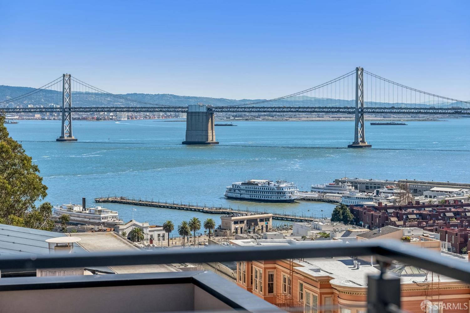 Detail Gallery Image 32 of 77 For 312 Green St, San Francisco,  CA 94122 - 5 Beds | 4/1 Baths