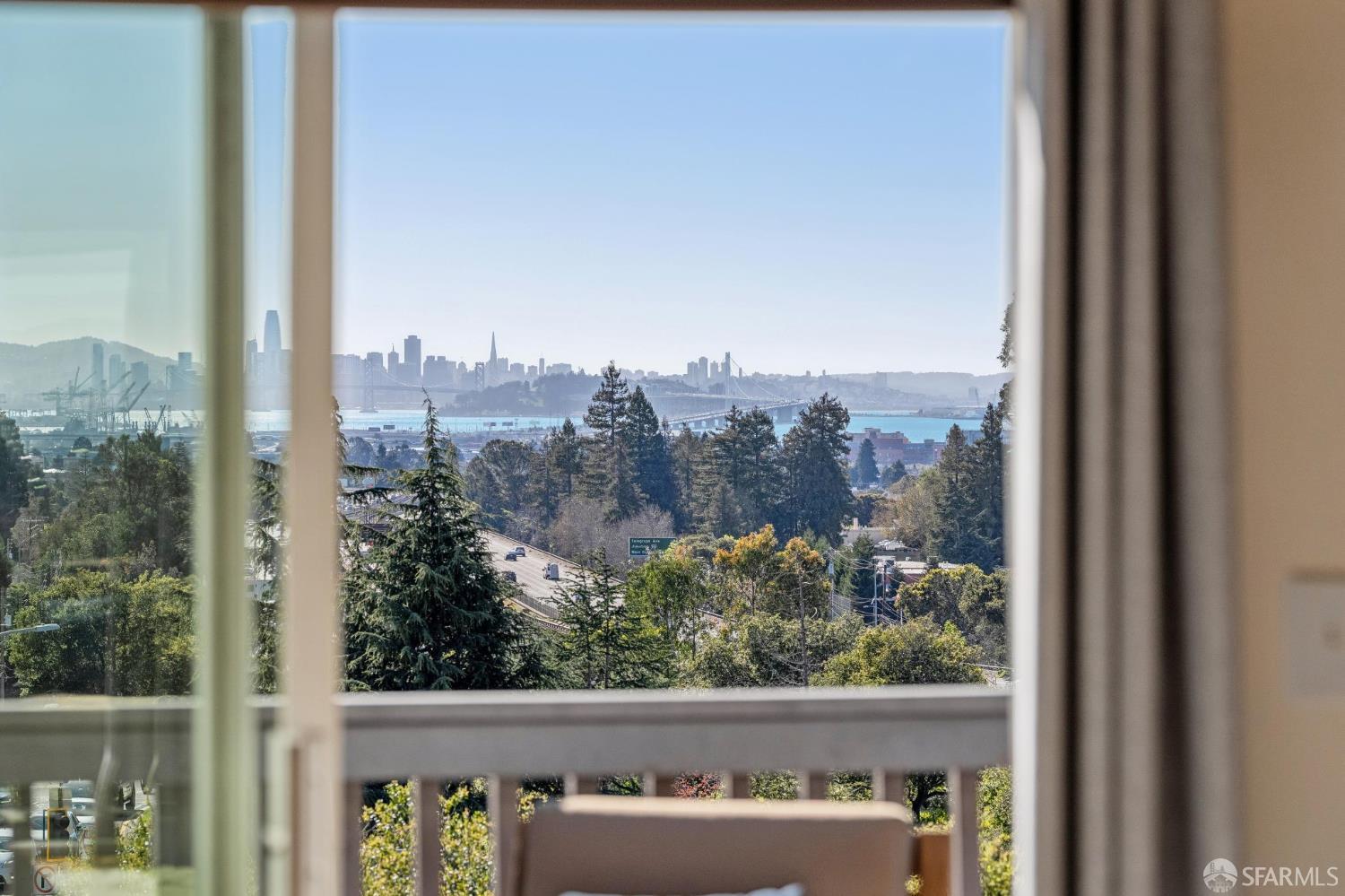 Detail Gallery Image 25 of 51 For 6189 Margarido Dr, Oakland,  CA 94618 - 3 Beds | 2/1 Baths