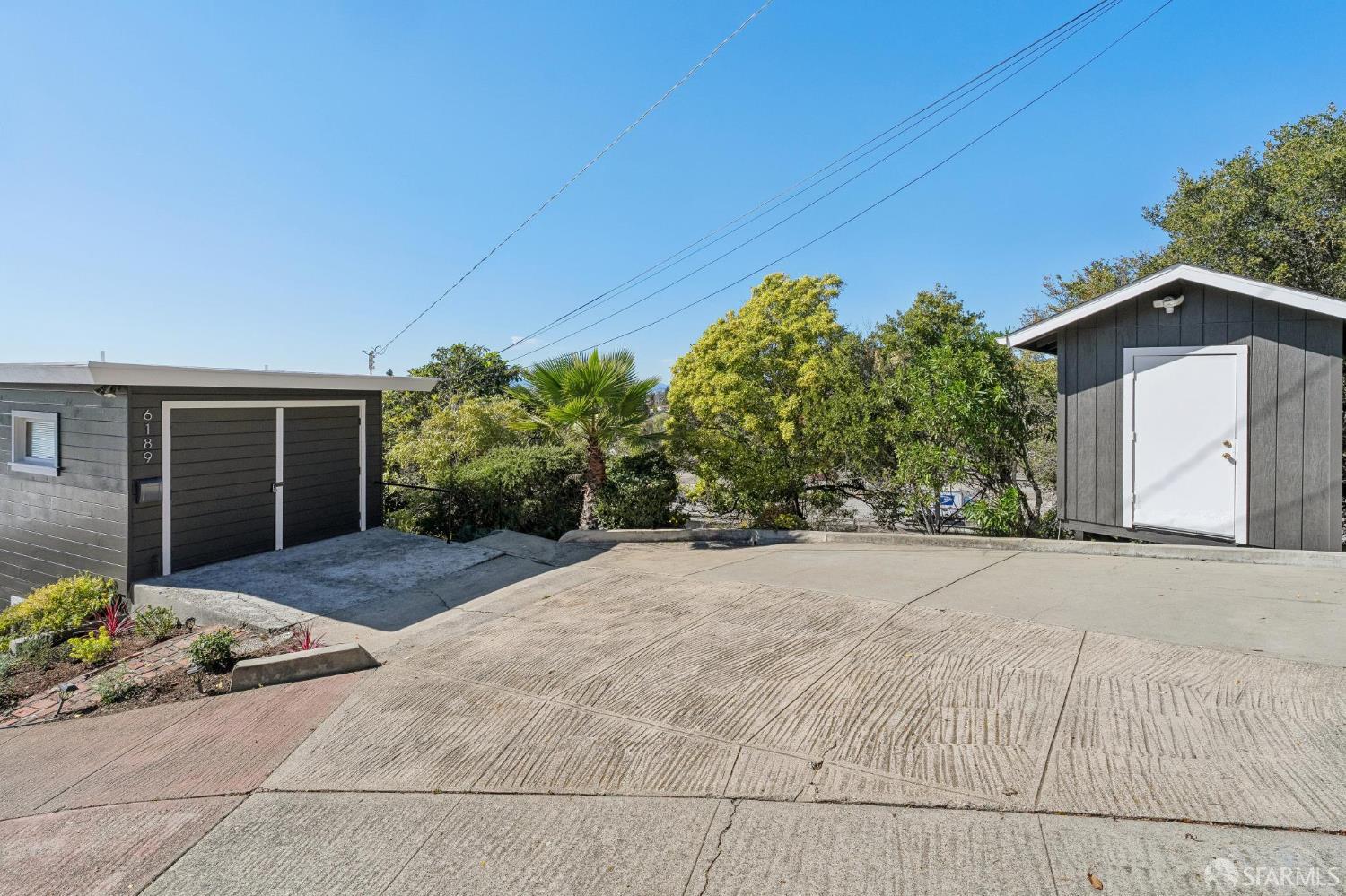 Detail Gallery Image 48 of 51 For 6189 Margarido Dr, Oakland,  CA 94618 - 3 Beds | 2/1 Baths