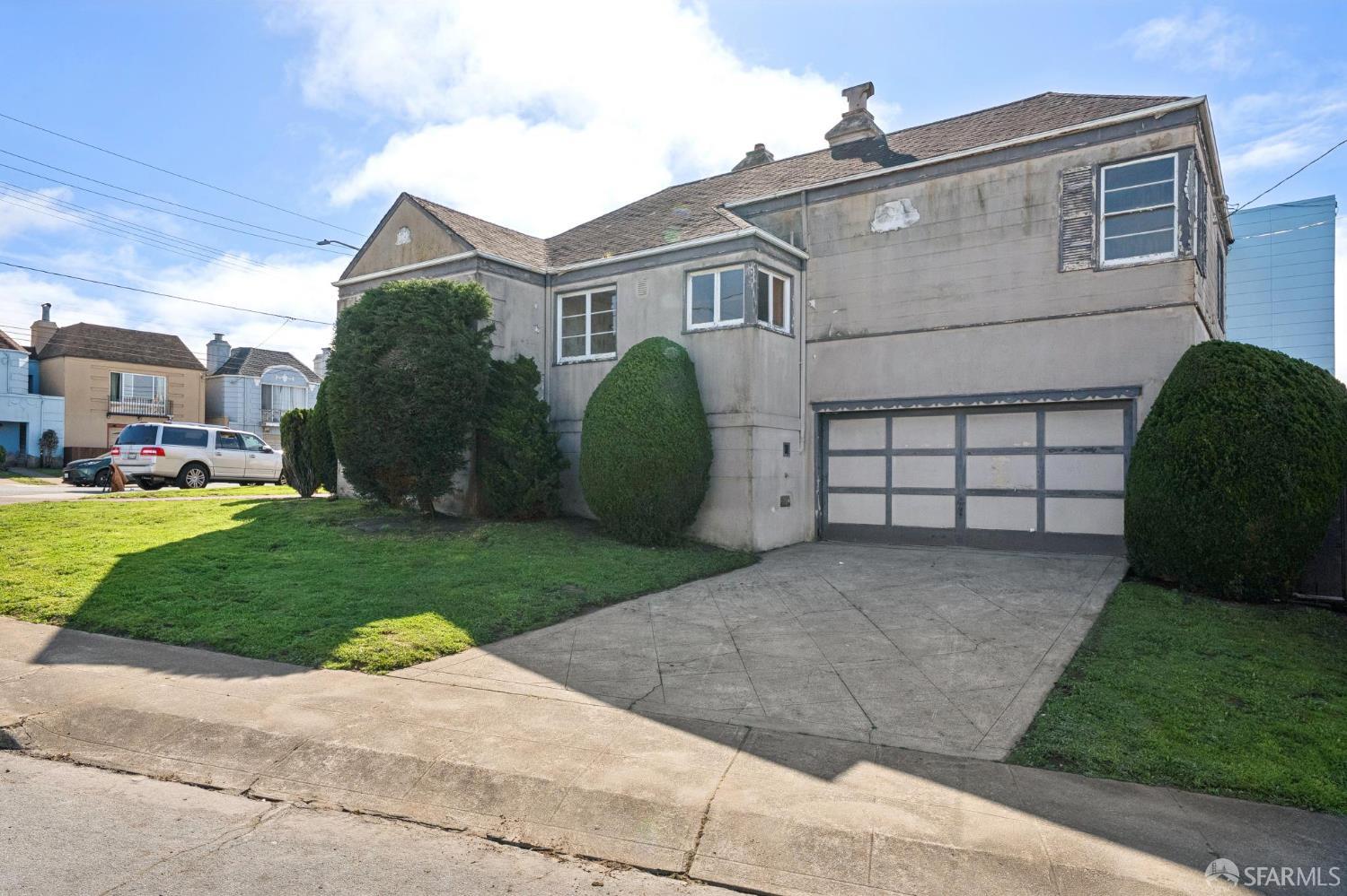 Detail Gallery Image 6 of 38 For 2801 35th Ave, San Francisco,  CA 94116 - 2 Beds | 1 Baths