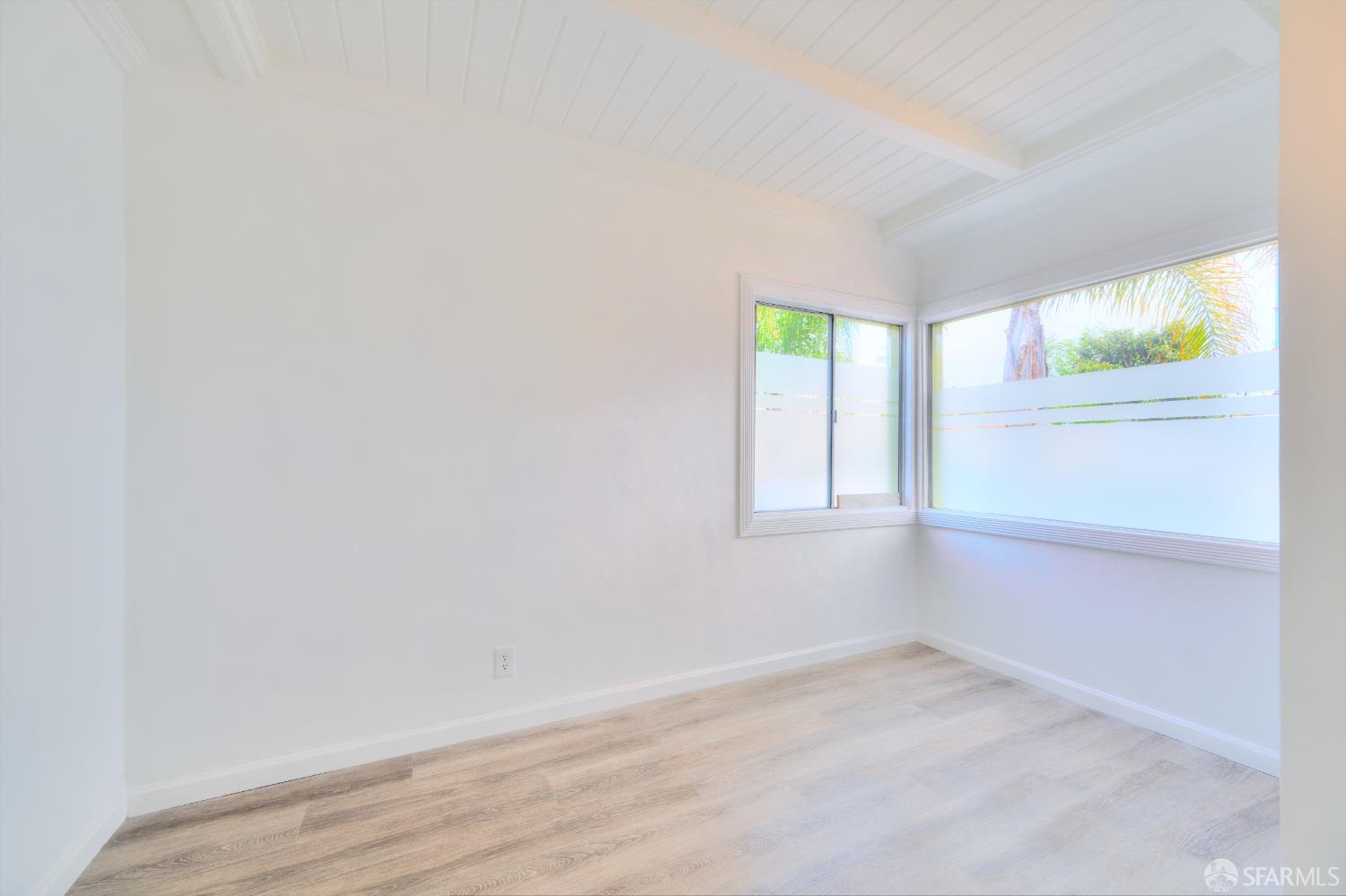 Detail Gallery Image 6 of 40 For 6029 Macarthur Blvd, Oakland,  CA 94605 - 7 Beds | 3 Baths