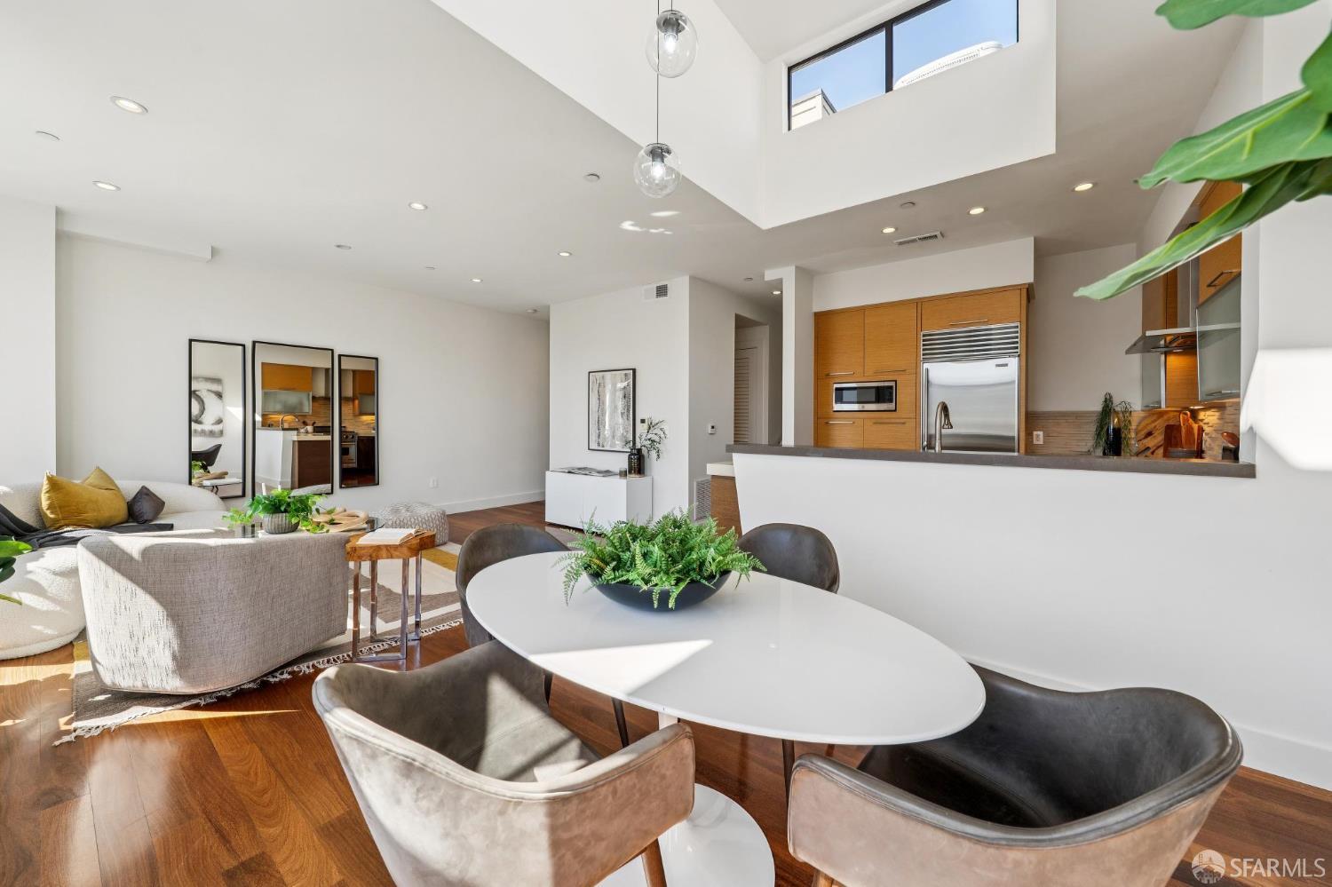 Detail Gallery Image 17 of 46 For 420 Bay St #C,  San Francisco,  CA 94133 - 3 Beds | 2/1 Baths