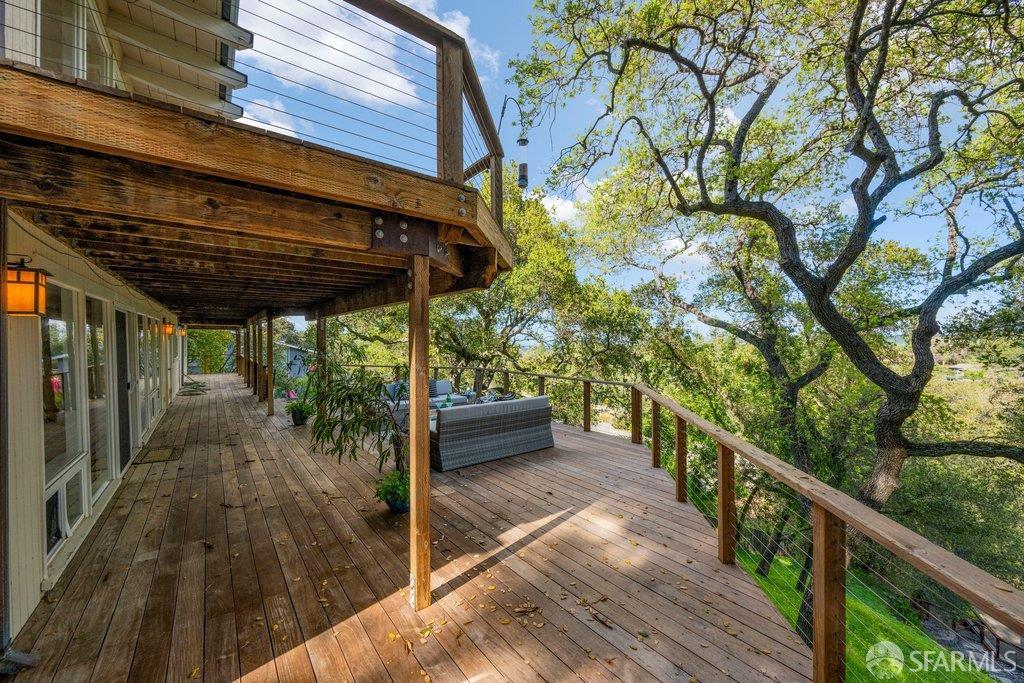 Detail Gallery Image 80 of 98 For 25 Siesta Ct, Portola Valley,  CA 94028 - 5 Beds | 3/1 Baths