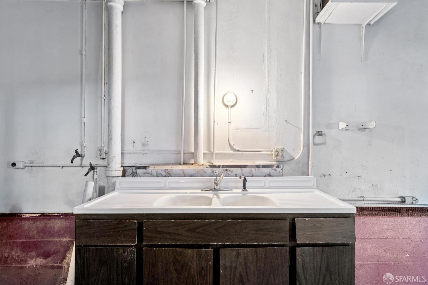 Detail Gallery Image 26 of 38 For 2801 35th Ave, San Francisco,  CA 94116 - 2 Beds | 1 Baths