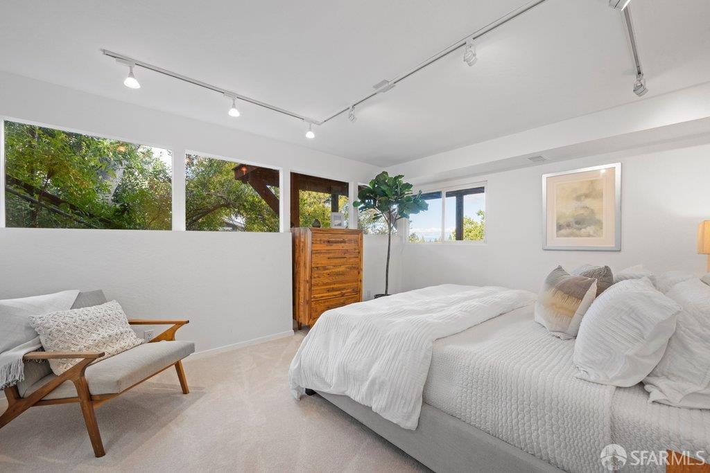 Detail Gallery Image 60 of 98 For 25 Siesta Ct, Portola Valley,  CA 94028 - 5 Beds | 3/1 Baths