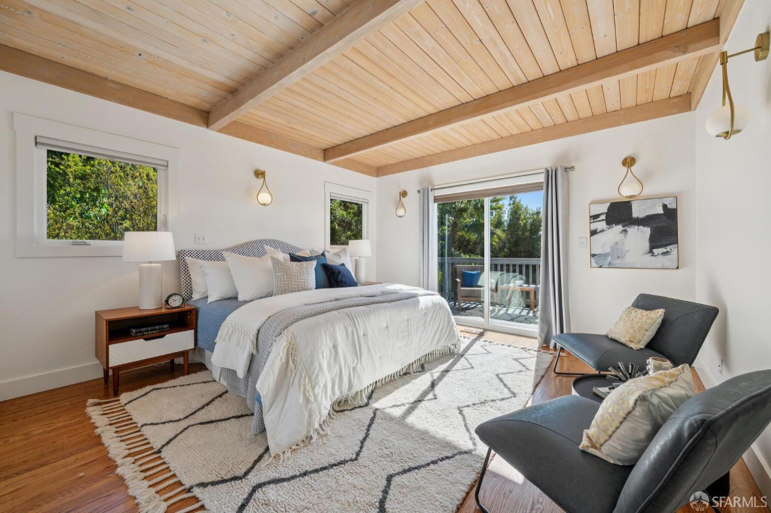 Detail Gallery Image 23 of 51 For 6189 Margarido Dr, Oakland,  CA 94618 - 3 Beds | 2/1 Baths