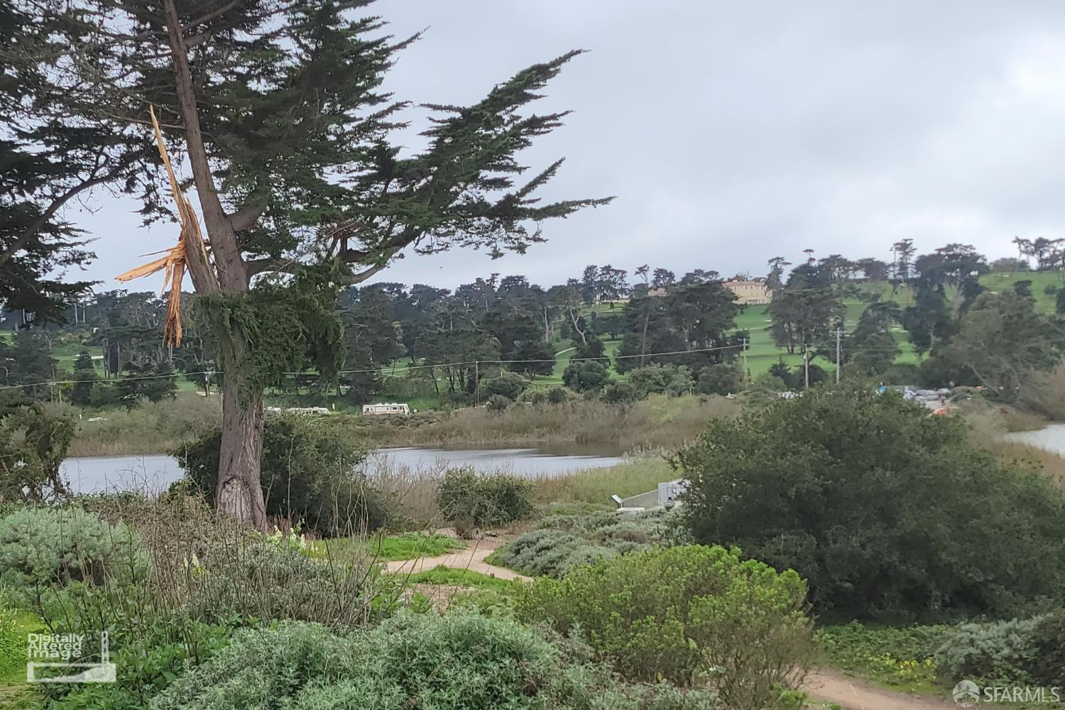 Detail Gallery Image 43 of 48 For 138 Summit Way #138,  San Francisco,  CA 94132 - 3 Beds | 2/1 Baths