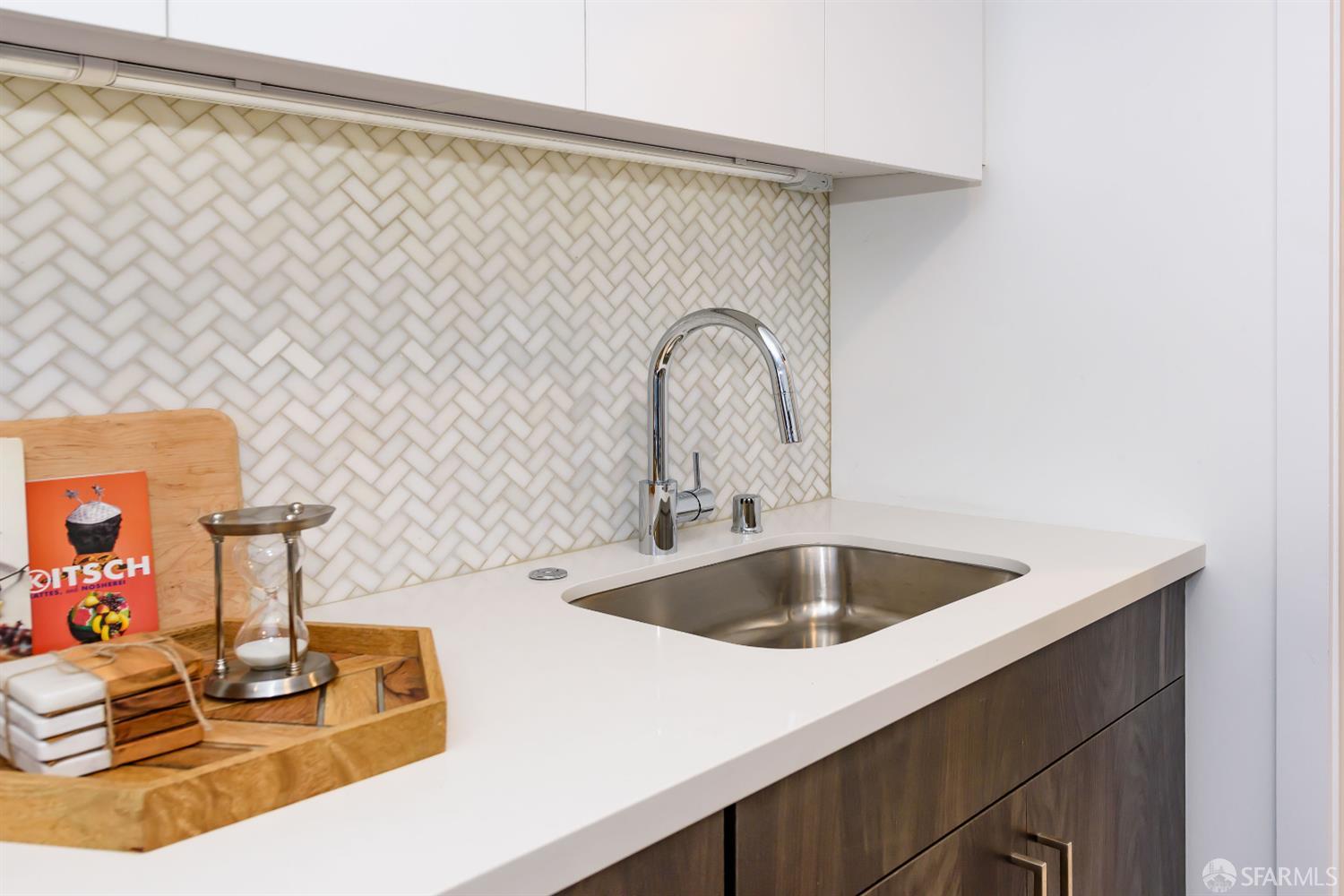 Detail Gallery Image 22 of 59 For 1288 Howard St #330,  San Francisco,  CA 94103 - 2 Beds | 2/1 Baths