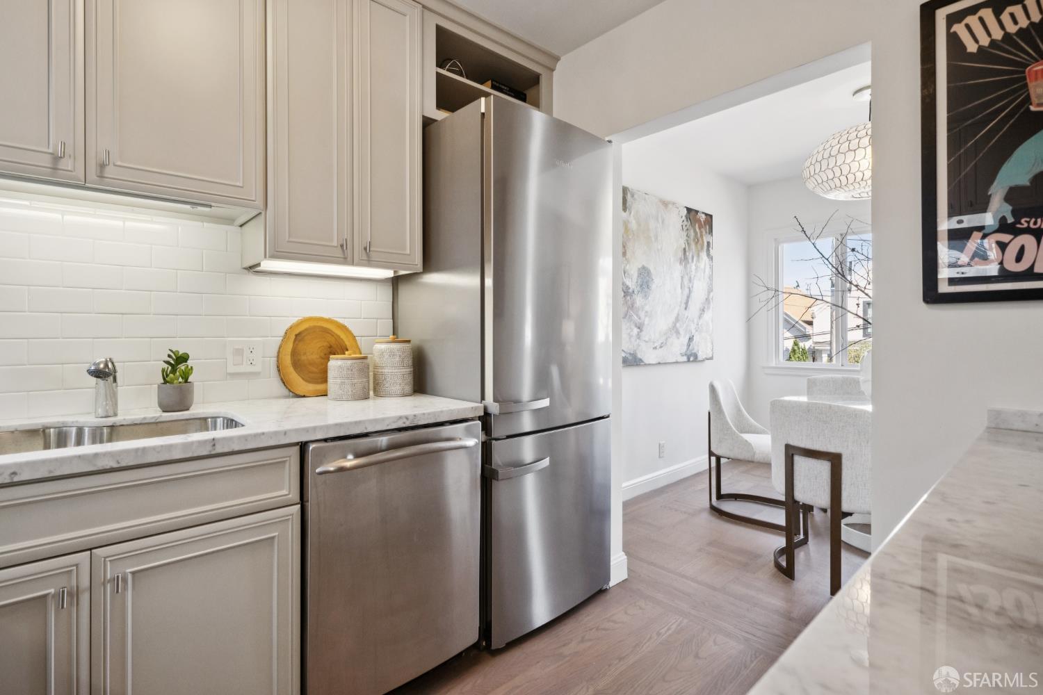 Photo #8: 426107814 Listing: Photo #8