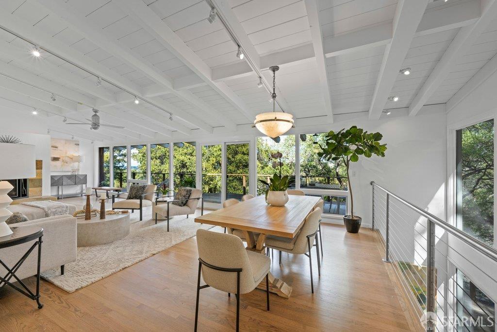 Detail Gallery Image 19 of 98 For 25 Siesta Ct, Portola Valley,  CA 94028 - 5 Beds | 3/1 Baths