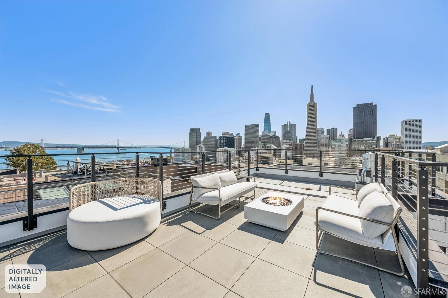 Detail Gallery Image 30 of 77 For 312 Green St, San Francisco,  CA 94122 - 5 Beds | 4/1 Baths