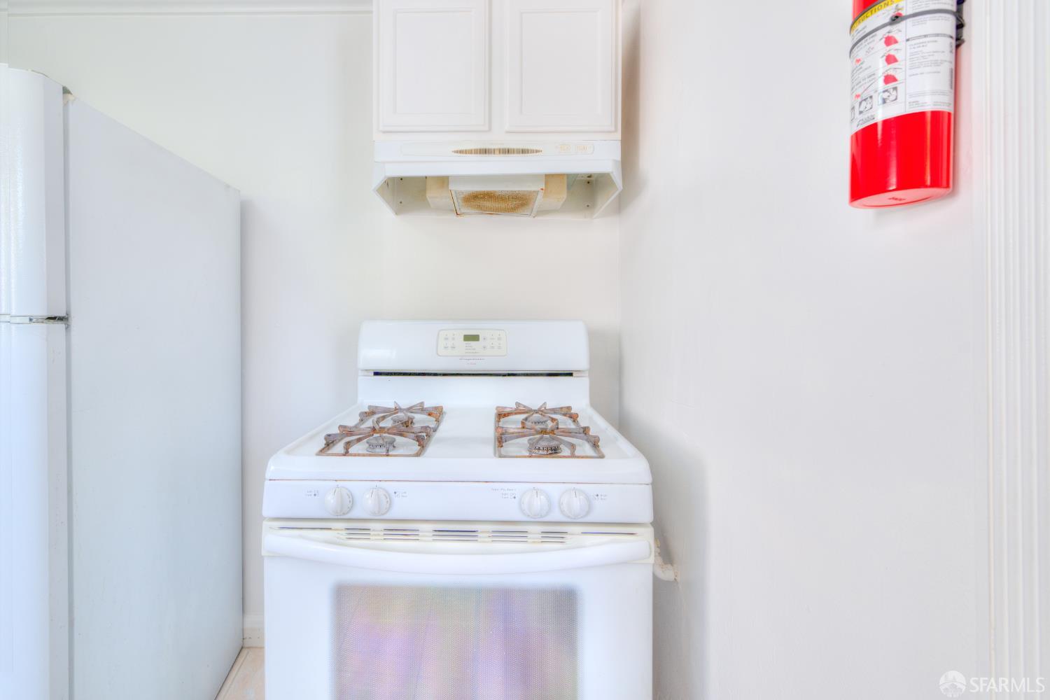 Detail Gallery Image 12 of 40 For 6029 Macarthur Blvd, Oakland,  CA 94605 - 7 Beds | 3 Baths