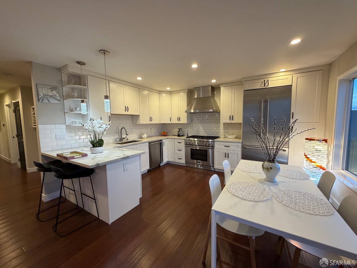 Detail Gallery Image 12 of 58 For 2422 Pacheco St, San Francisco,  CA 94116 - 4 Beds | 3 Baths