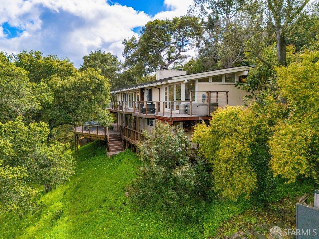 Detail Gallery Image 86 of 98 For 25 Siesta Ct, Portola Valley,  CA 94028 - 5 Beds | 3/1 Baths