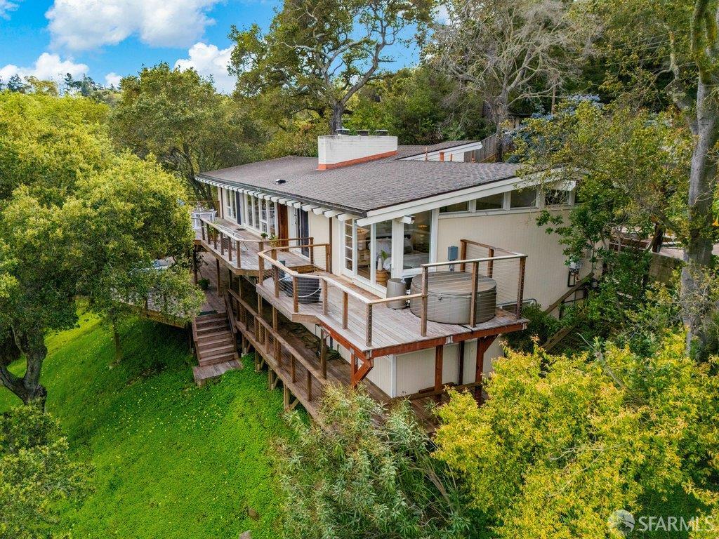 Detail Gallery Image 87 of 98 For 25 Siesta Ct, Portola Valley,  CA 94028 - 5 Beds | 3/1 Baths