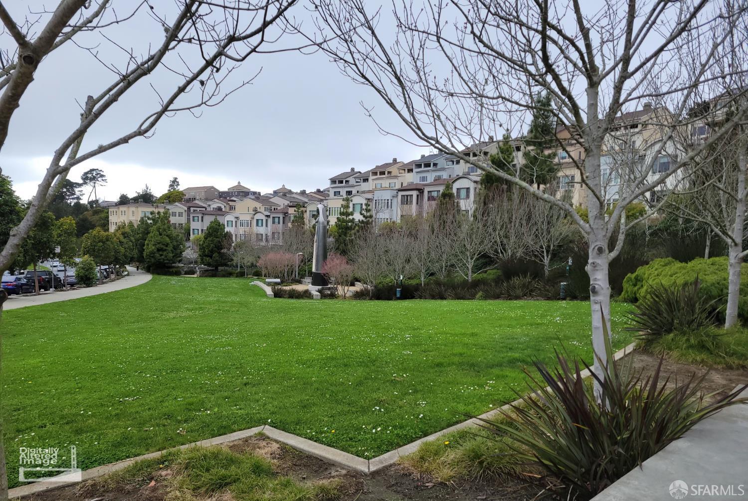 Detail Gallery Image 33 of 48 For 138 Summit Way #138,  San Francisco,  CA 94132 - 3 Beds | 2/1 Baths