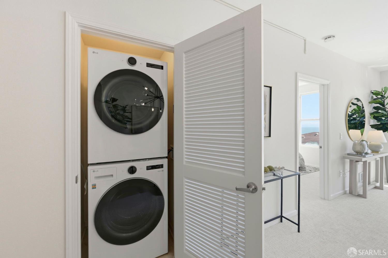 Detail Gallery Image 17 of 27 For 501 Crescent Way #5210,  San Francisco,  CA 94134 - 2 Beds | 2 Baths