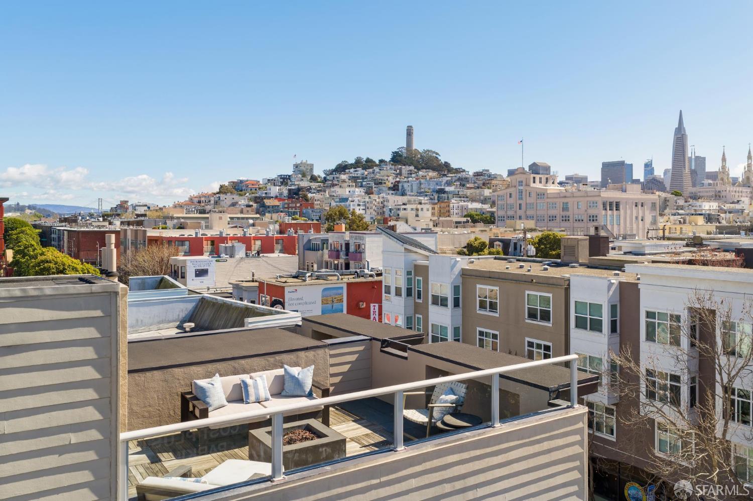 Detail Gallery Image 40 of 46 For 420 Bay St #C,  San Francisco,  CA 94133 - 3 Beds | 2/1 Baths