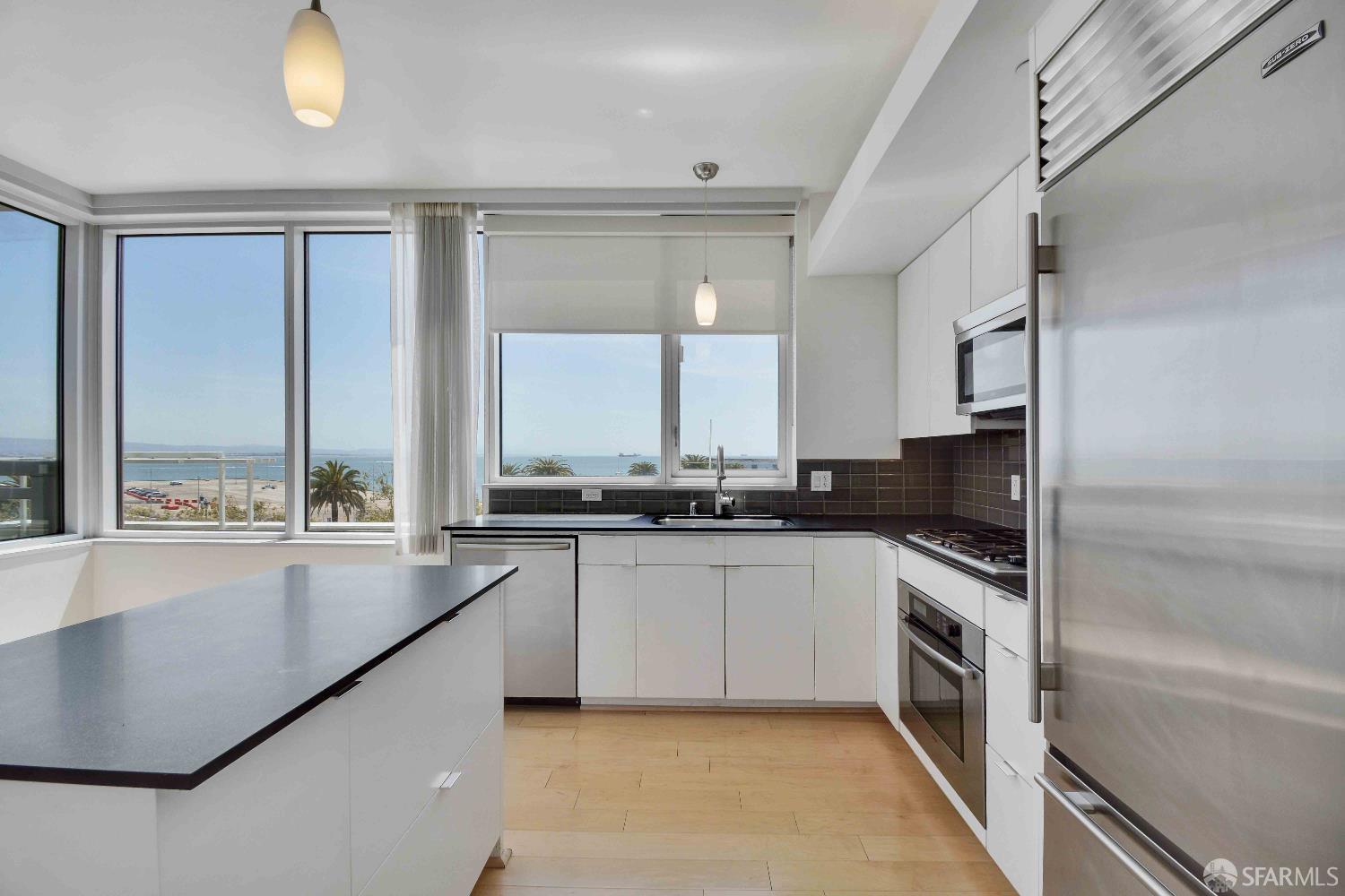 Detail Gallery Image 7 of 35 For 501 Beale St 5a,  San Francisco,  CA 94105 - 2 Beds | 2 Baths