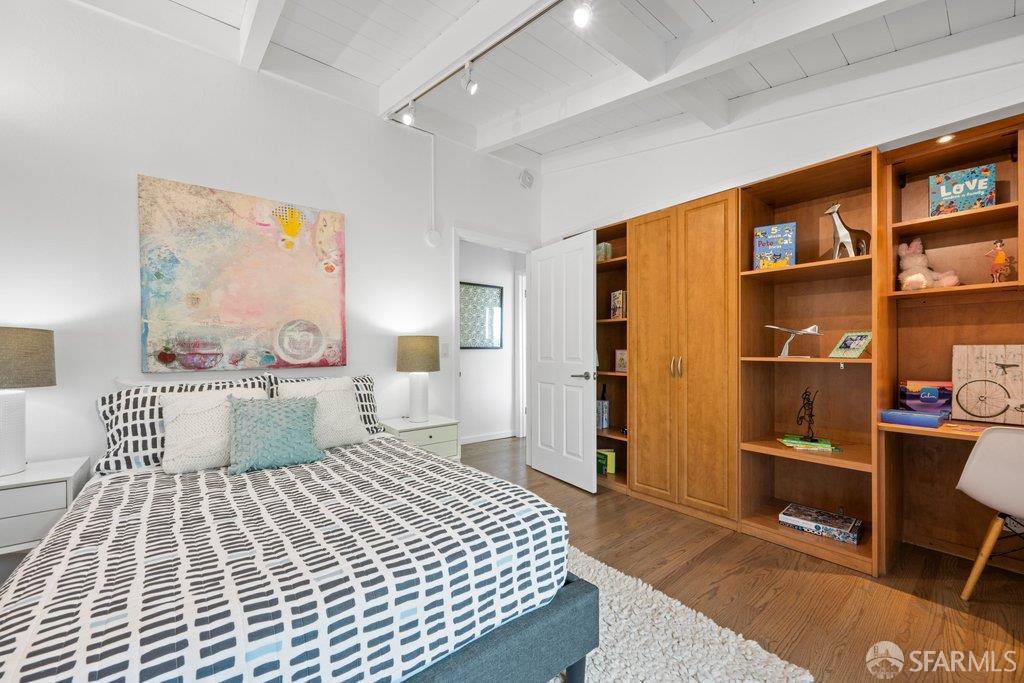 Detail Gallery Image 44 of 98 For 25 Siesta Ct, Portola Valley,  CA 94028 - 5 Beds | 3/1 Baths