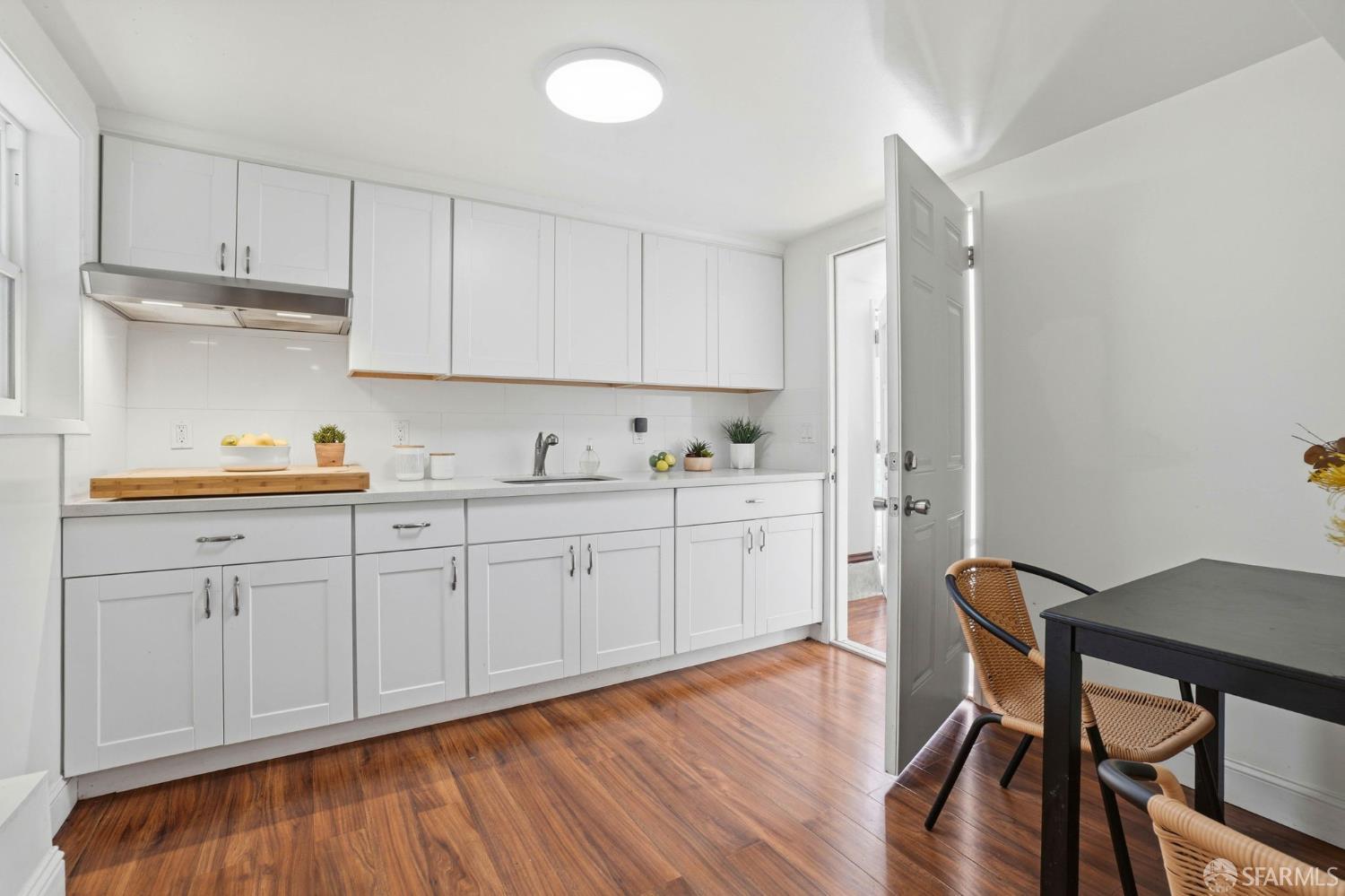 Detail Gallery Image 24 of 42 For 1801 Geneva Ave, San Francisco,  CA 94134 - 3 Beds | 2 Baths