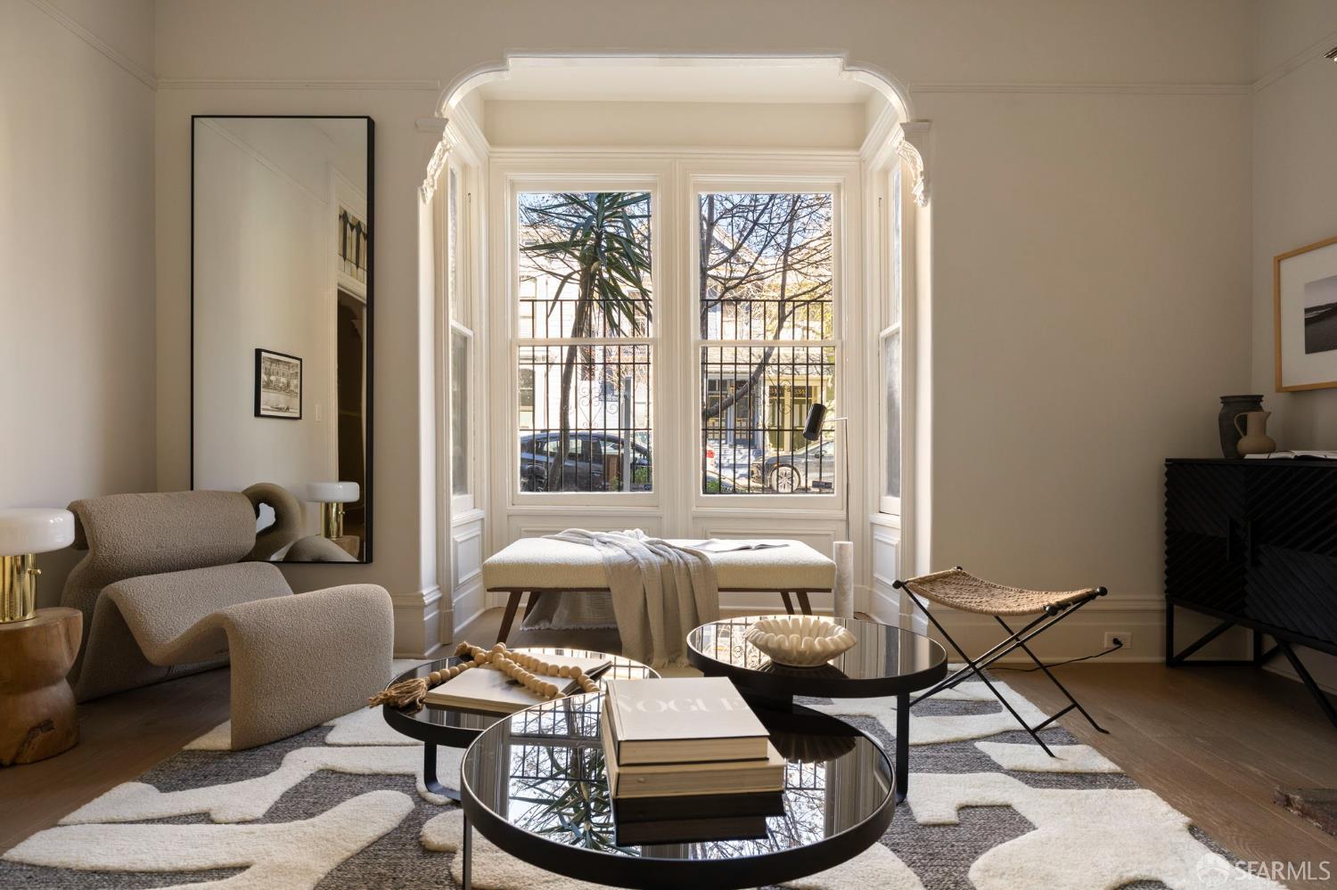 Detail Gallery Image 4 of 34 For 3345 22nd St, San Francisco,  CA 94110 - 3 Beds | 2 Baths