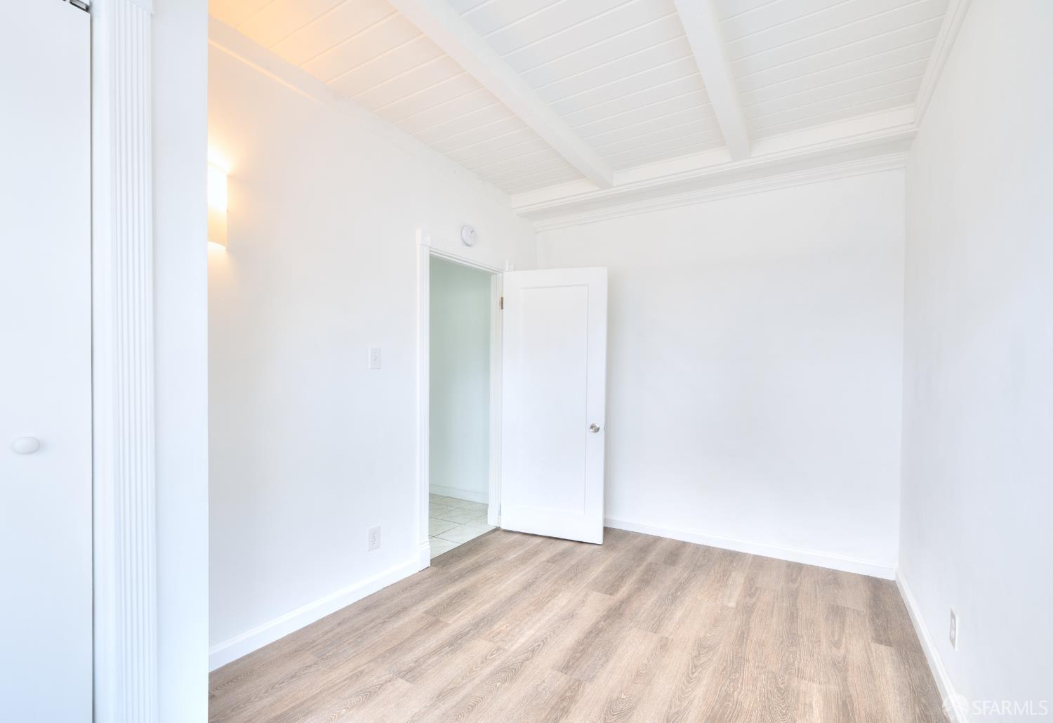 Detail Gallery Image 7 of 40 For 6029 Macarthur Blvd, Oakland,  CA 94605 - 7 Beds | 3 Baths