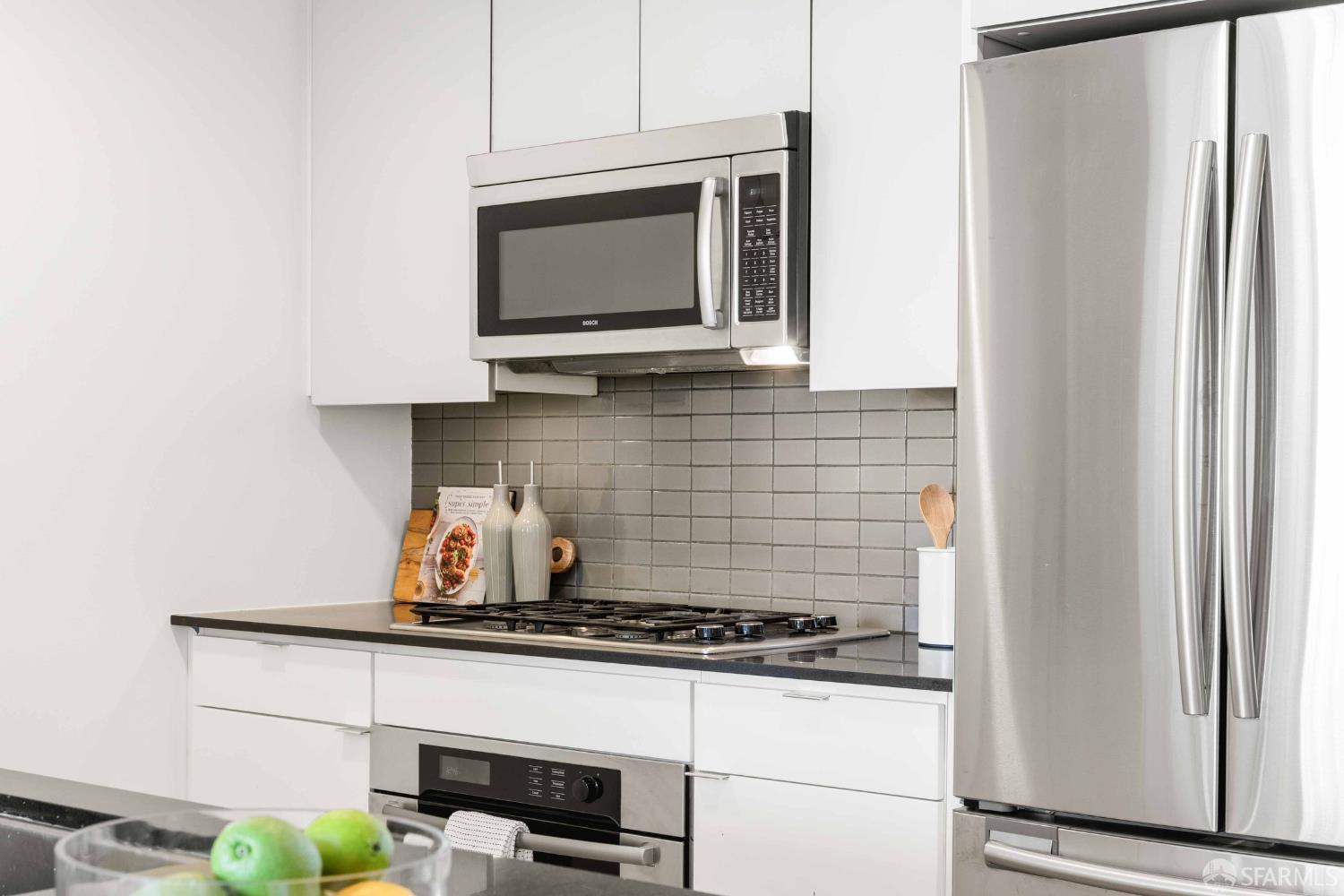 Detail Gallery Image 12 of 63 For 501 Beale St 4d,  San Francisco,  CA 94105 - 1 Beds | 1 Baths