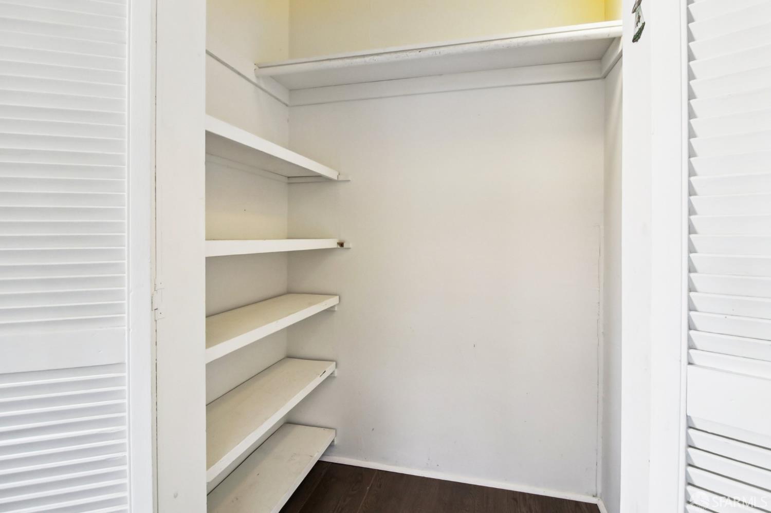 Detail Gallery Image 25 of 63 For 4 Norwich St, San Francisco,  CA 94110 - 3 Beds | 2 Baths