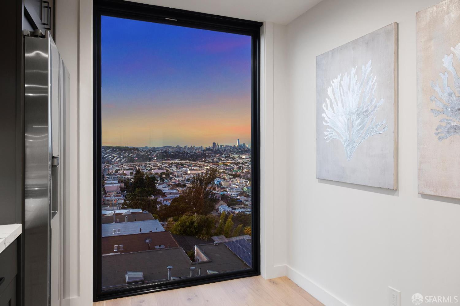 Detail Gallery Image 11 of 51 For 248 Ordway St, San Francisco,  CA 94134 - 4 Beds | 3 Baths