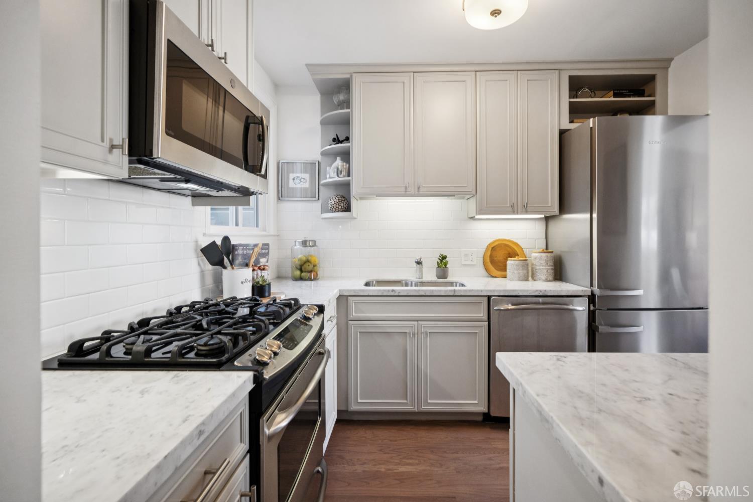 Photo #10: 426107814 Listing: Photo #10