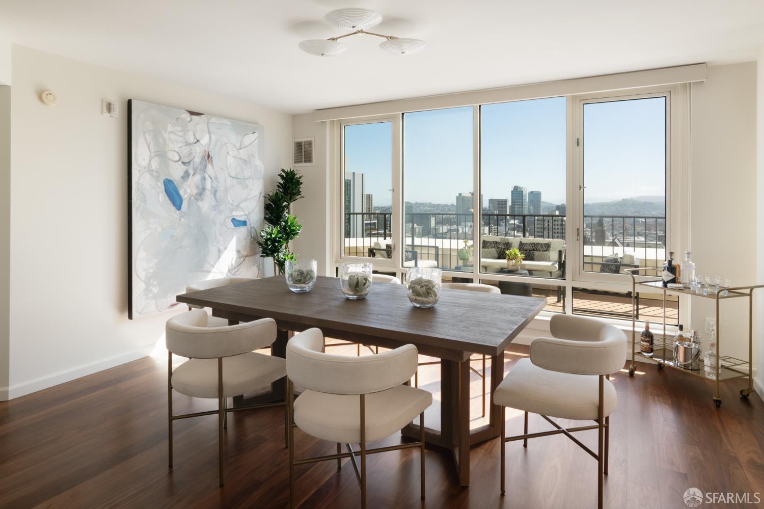 Detail Gallery Image 7 of 34 For 1483 Sutter St #1505,  San Francisco,  CA 94109 - 3 Beds | 2/1 Baths