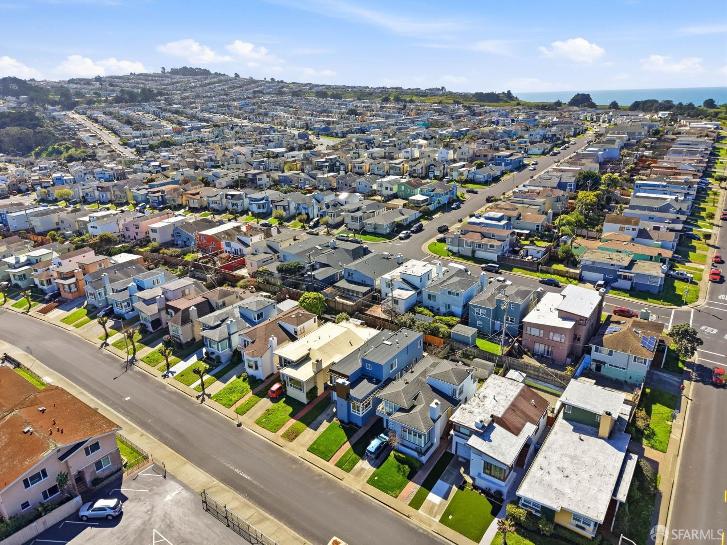 Detail Gallery Image 36 of 48 For 12 Elmwood Dr, Daly City,  CA 94015 - 4 Beds | 4 Baths