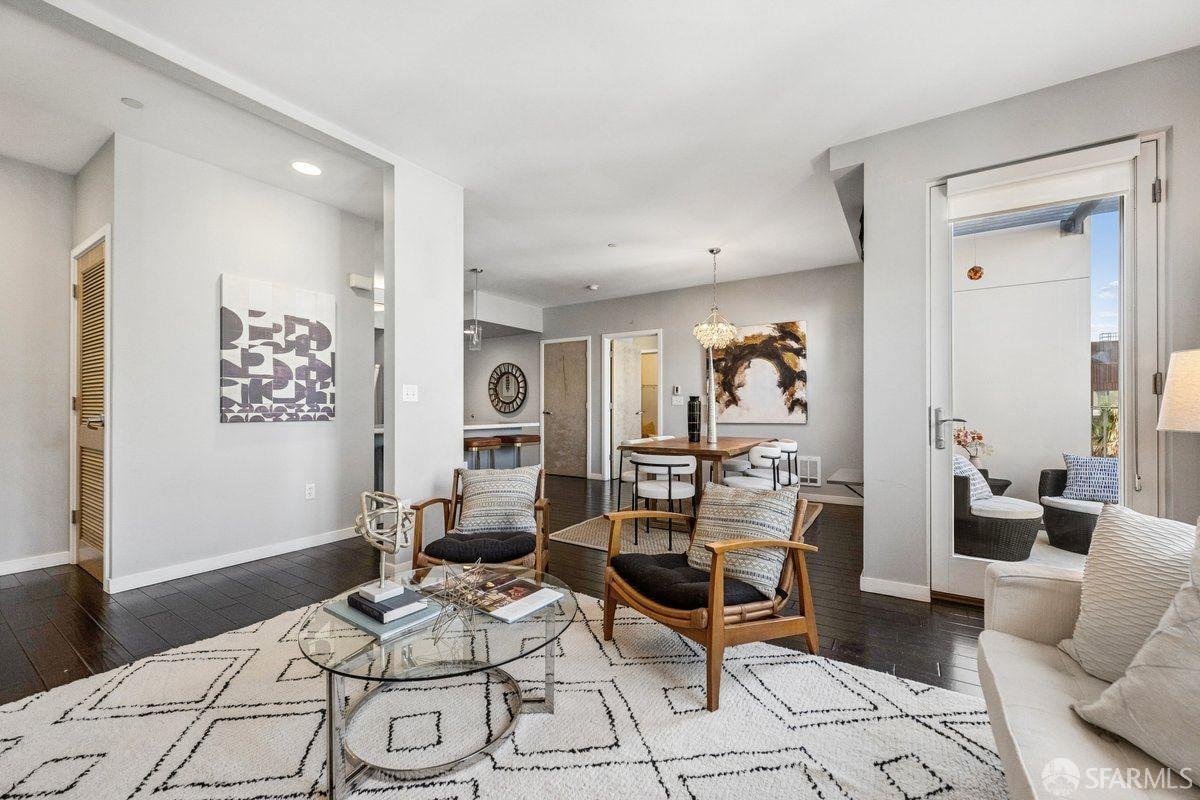 Detail Gallery Image 4 of 36 For 5900 3rd St #2406,  San Francisco,  CA 94124 - 3 Beds | 2 Baths